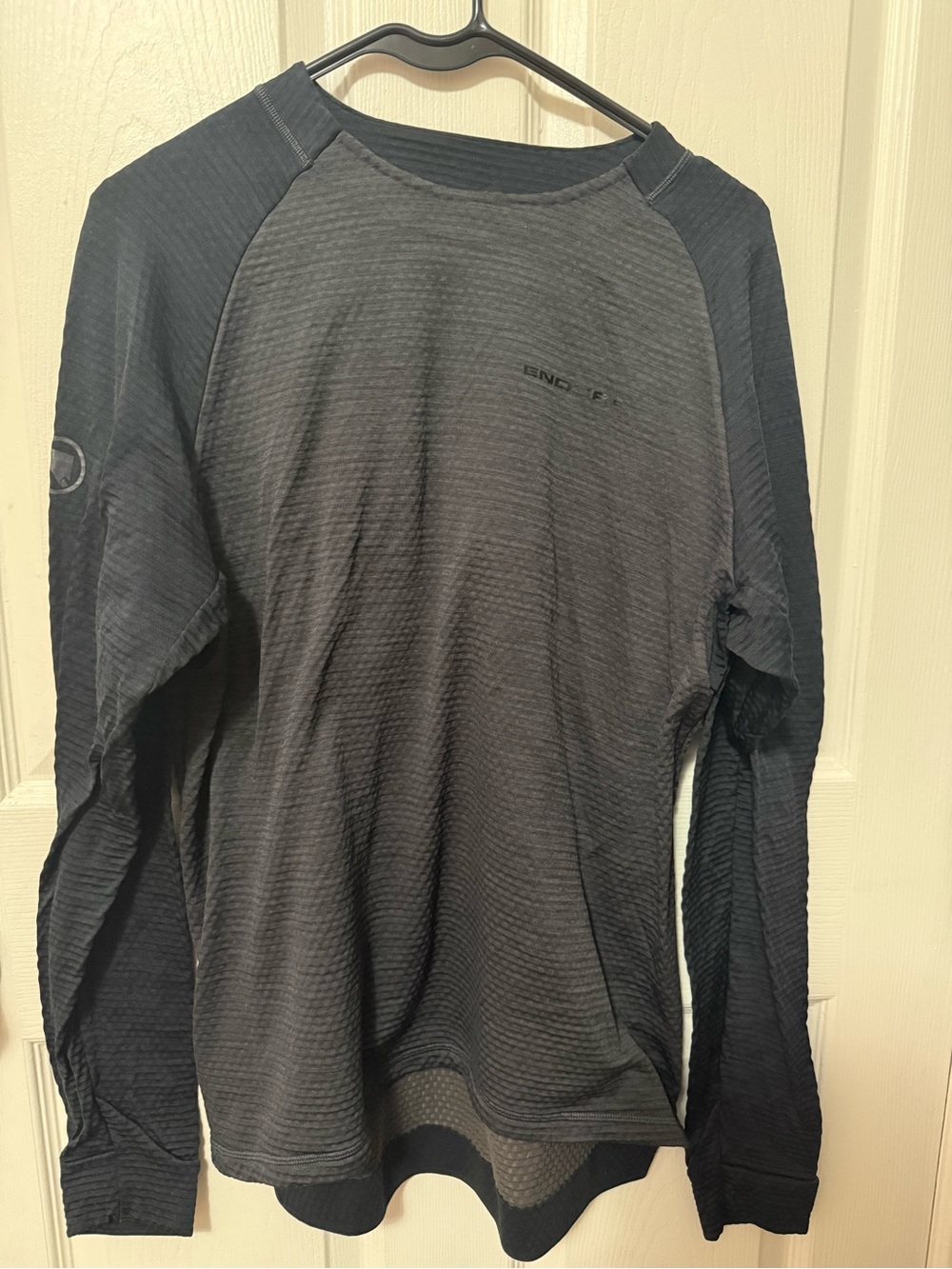 Endura SingleTrack Fleece Men’s Large Black Gray Long Sleeve MTB Cycling RE9155